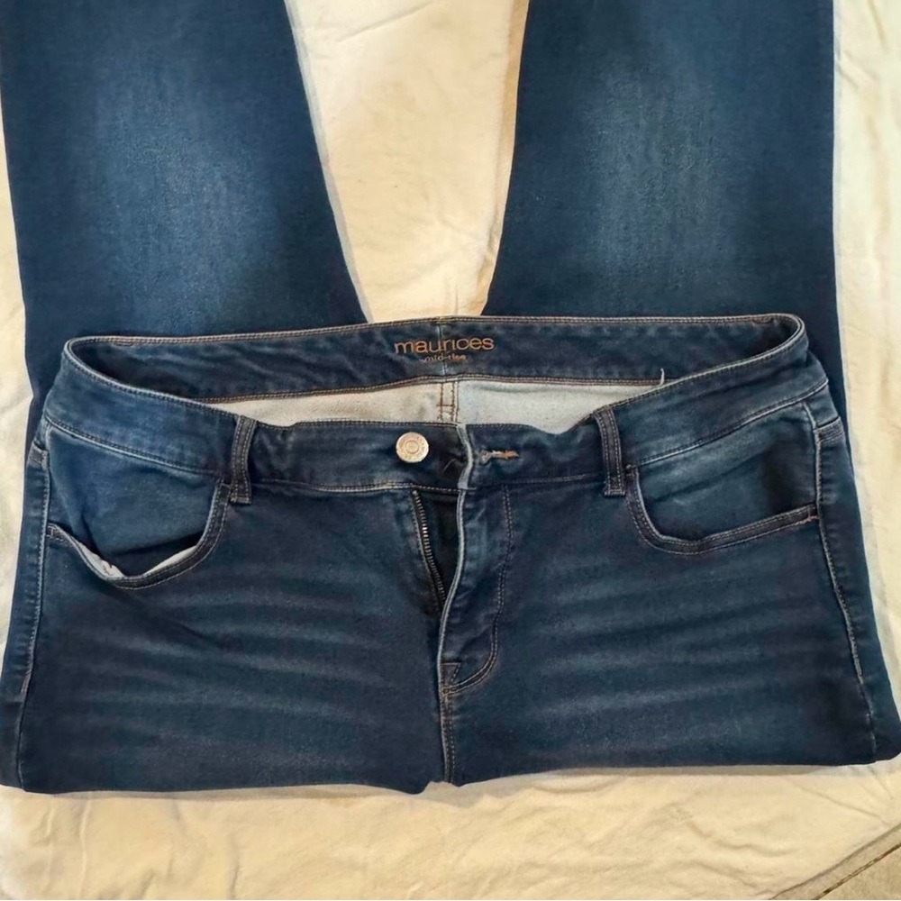Dark Wash Skinny Jeans - Picture 3 of 6